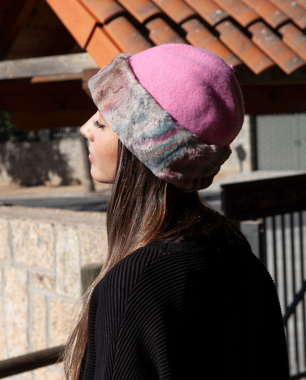 Gorro lana Rosa bordeado pelo gris Poesia d´Élite