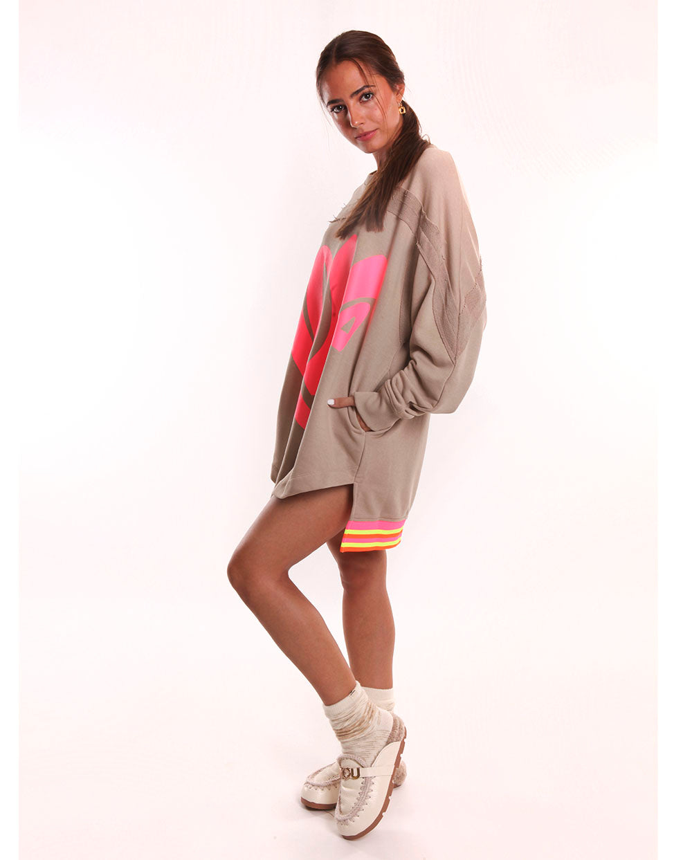 Sudadera larga corazón arena Miss Goodlife