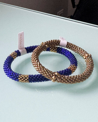 Pulsera nepalí azulón trazos oro
