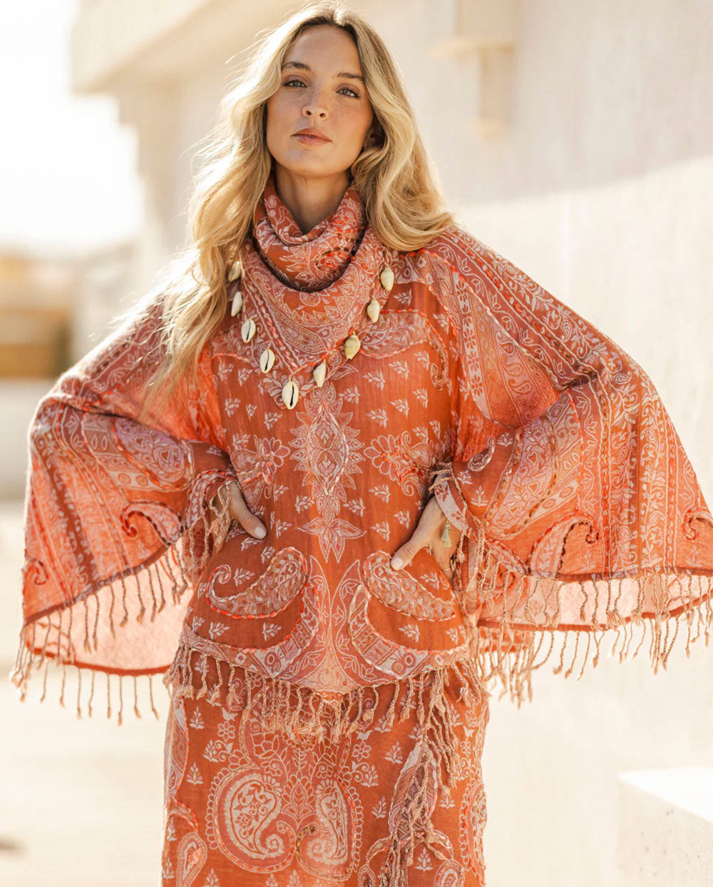 Poncho Uma rosa by Cris Mata Poc a Poc