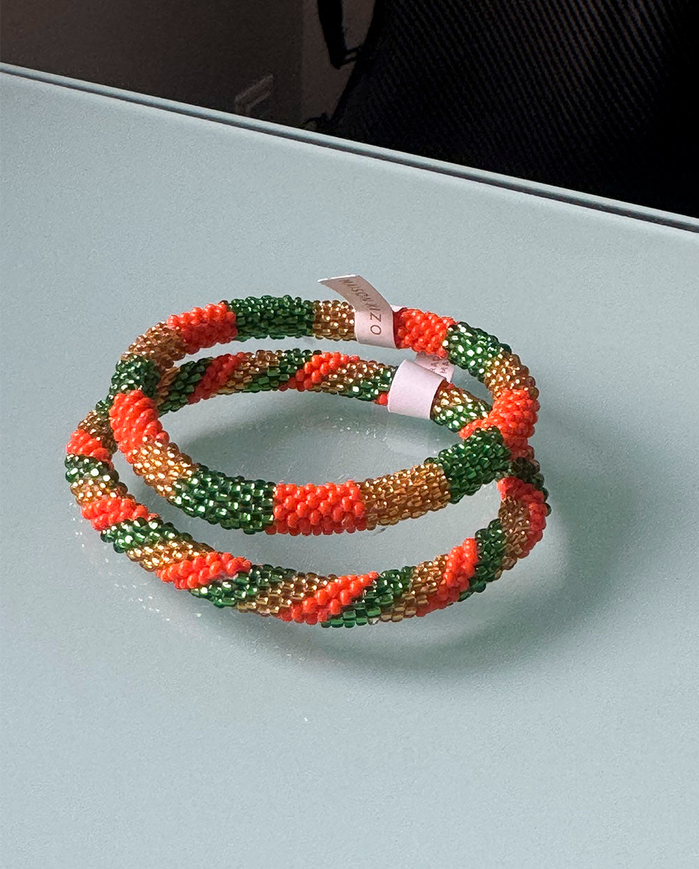 Pulsera nepalí rayas verde-naranja-oro