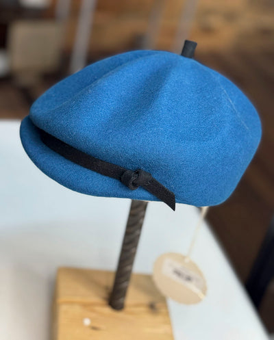 Boina Visera Azul pato