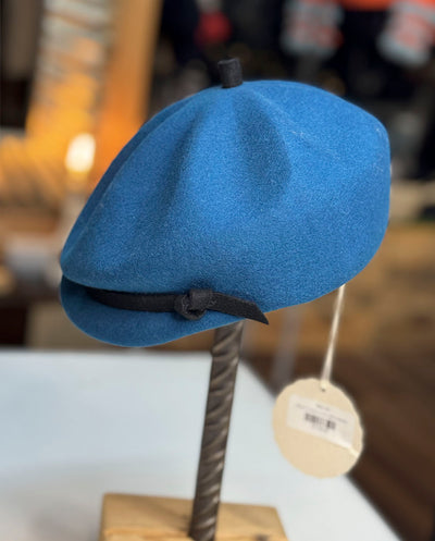 Boina Visera Azul pato