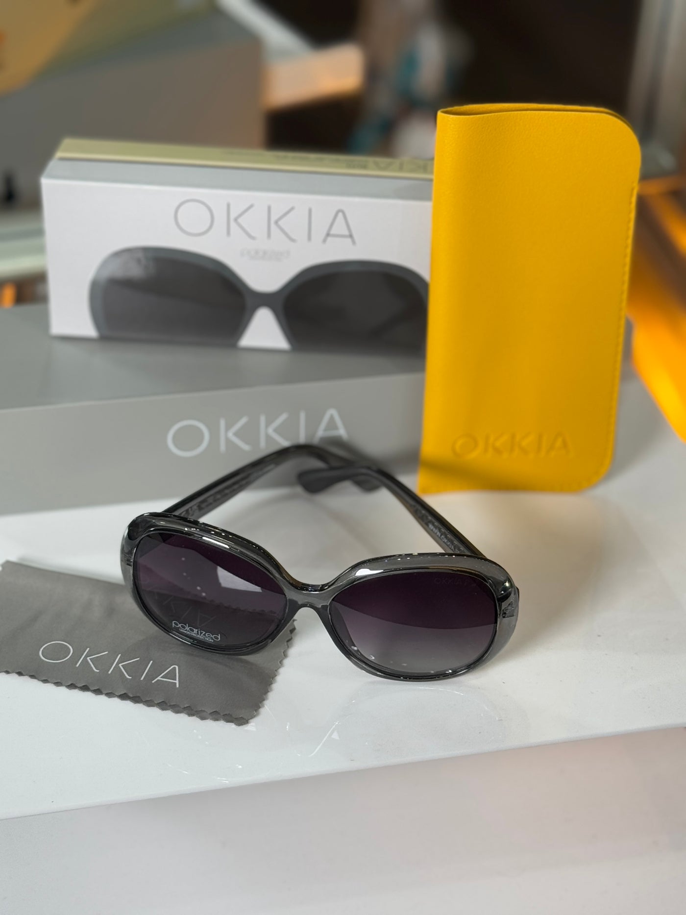Gafa sol 047 gris polarizada Okkia