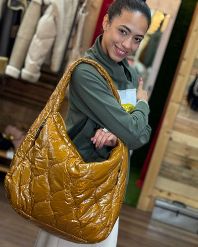 Bolso Tote acolchado shiny golden Canadian