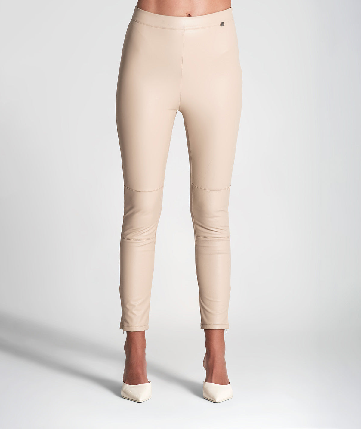 Leggins en ecopiel beige Rüga