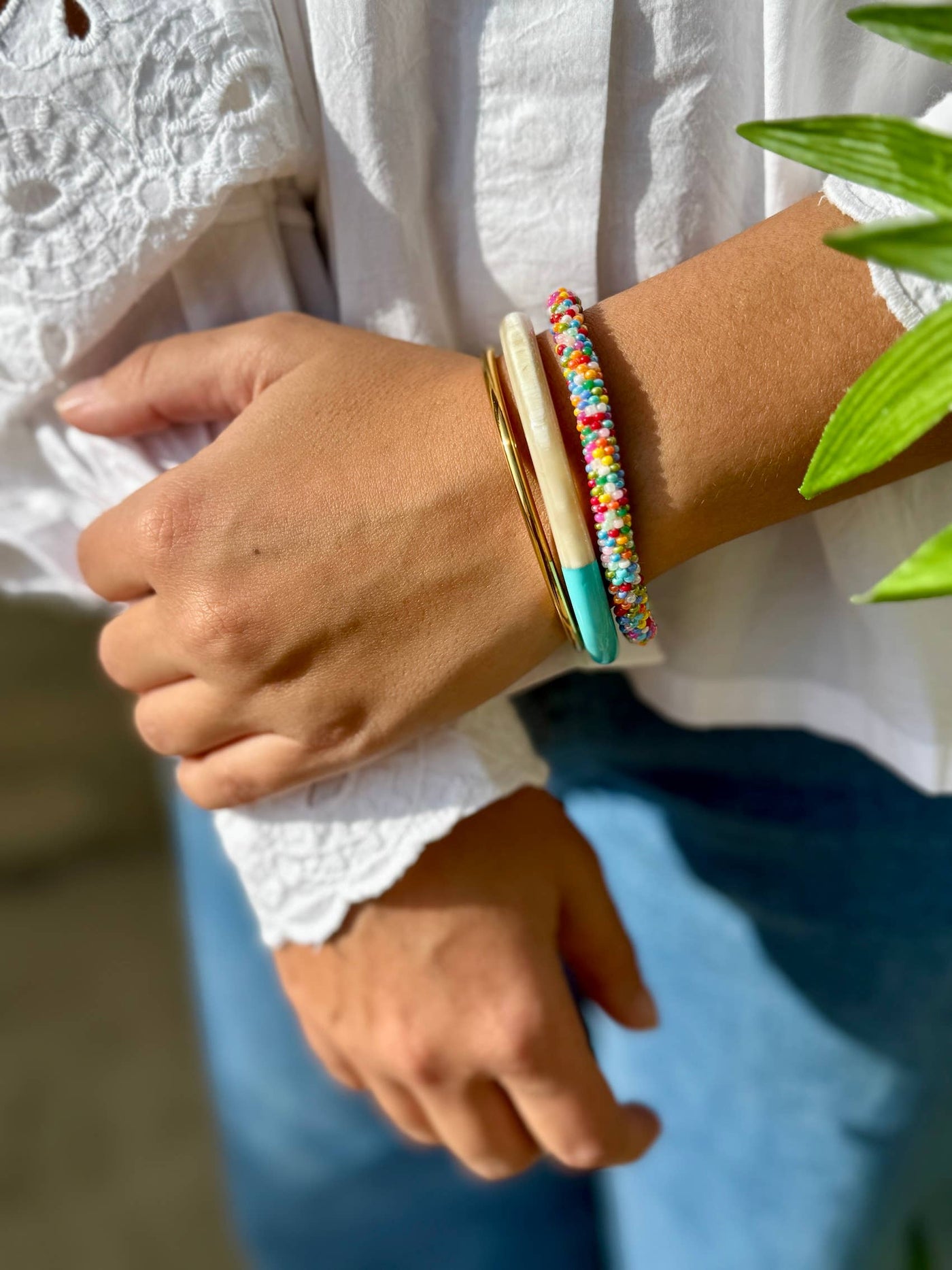 Pulsera nepalí multicolor arcoiris