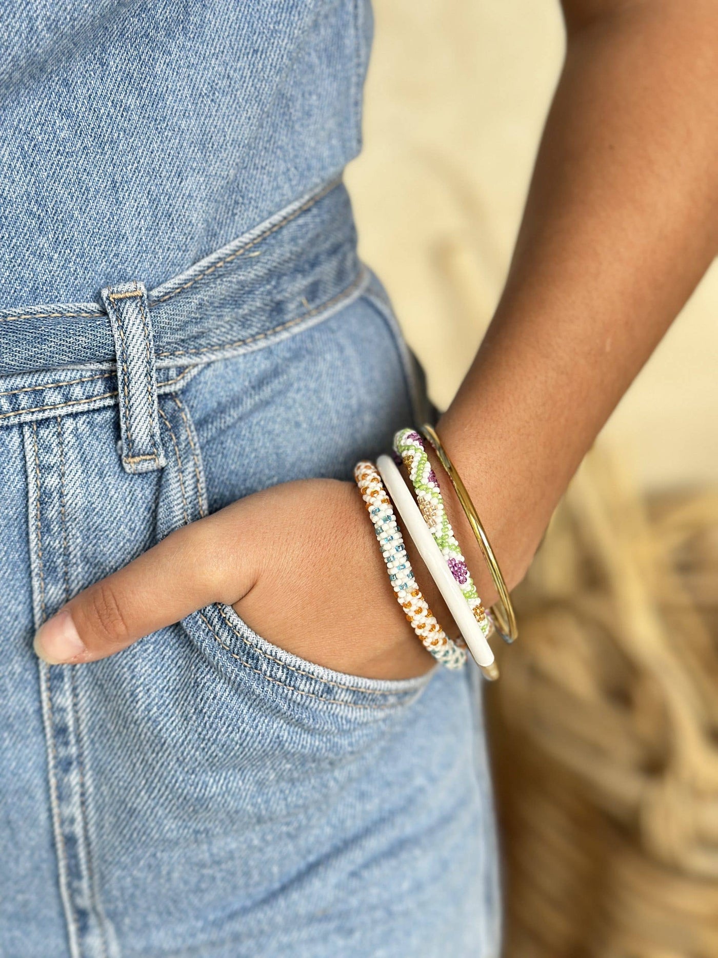 Pulsera nepalí topos azul y ambar