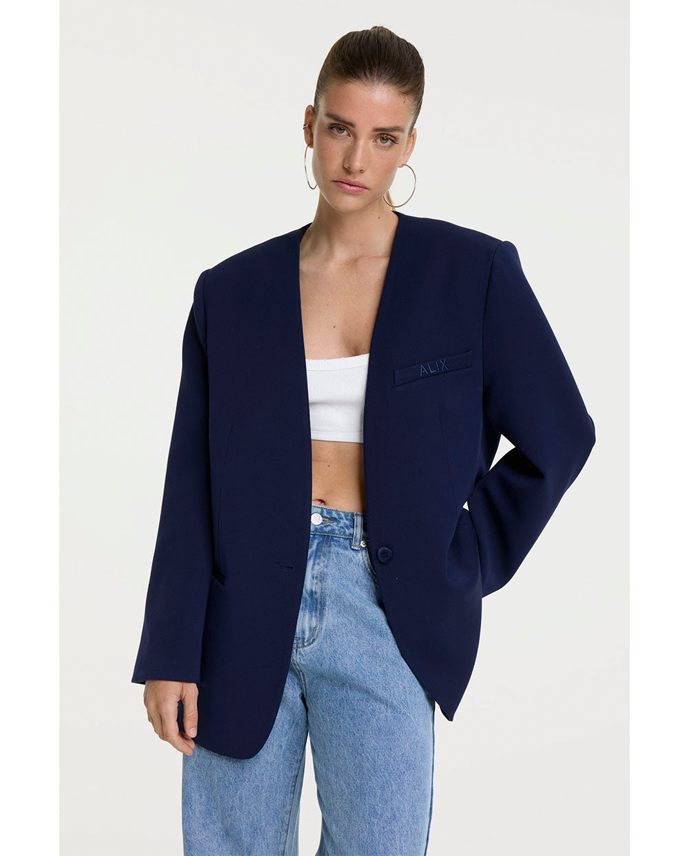 Blazer sin cuello marino Alix the label