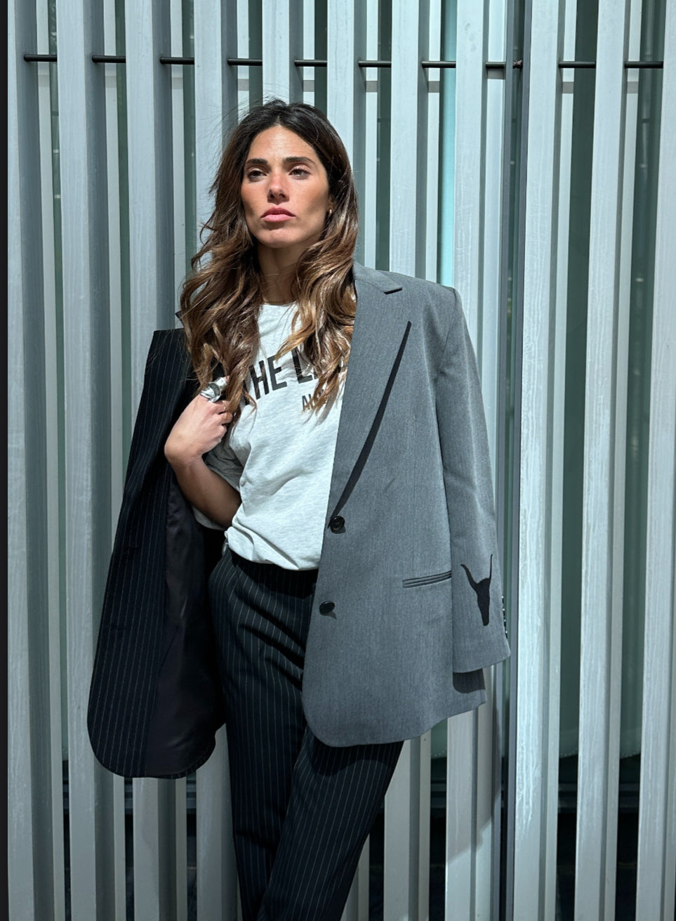 Blazer gris carbón Alix the label
