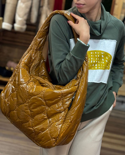 Bolso Tote acolchado shiny golden Canadian