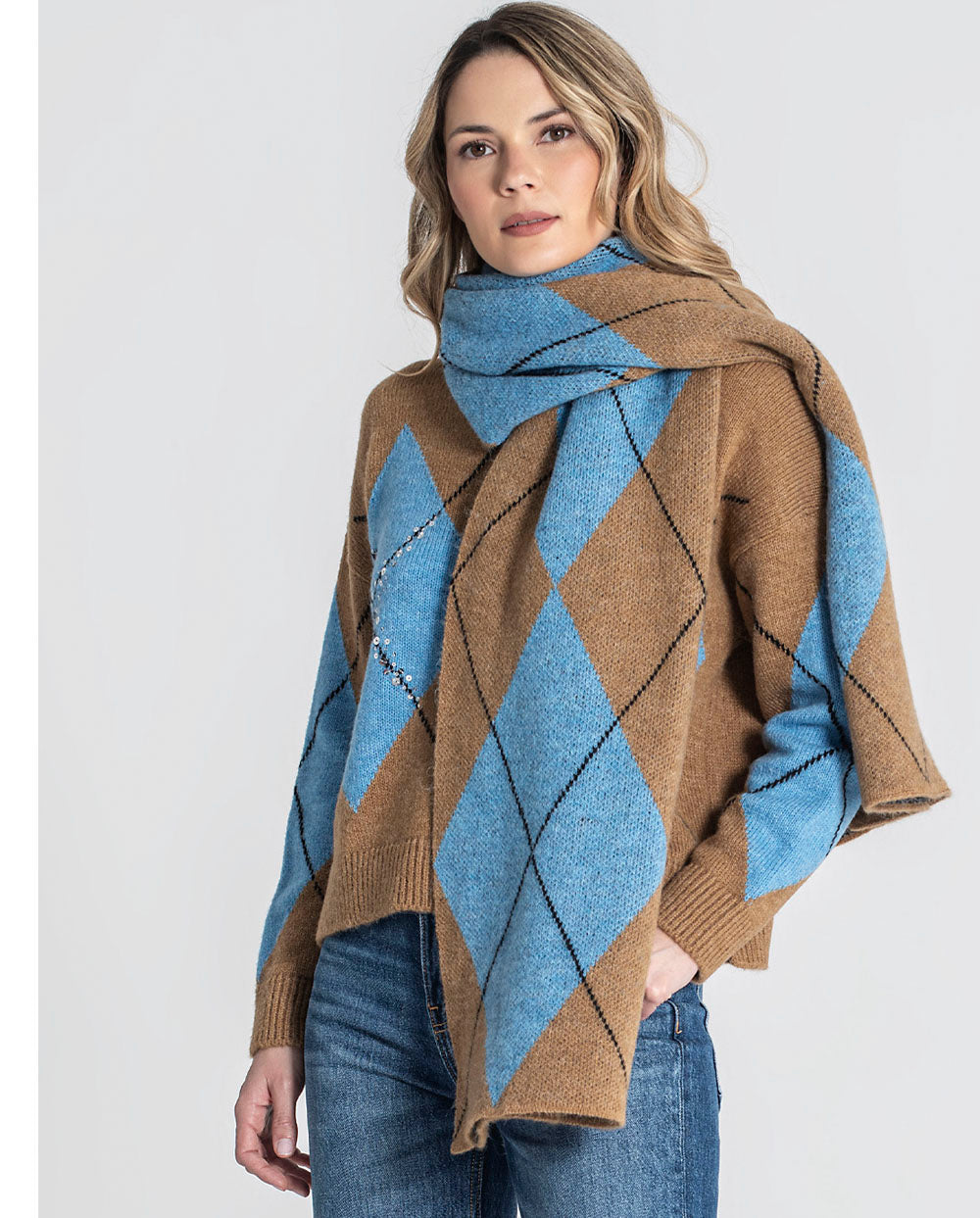 Bufanda jacquard rombos camel azul Rüga