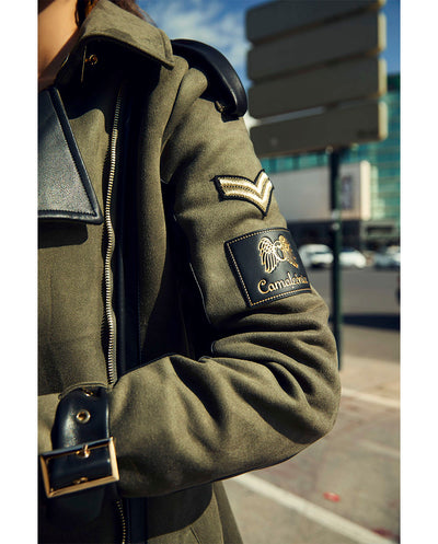 Abrigo Olivo Camaleónica