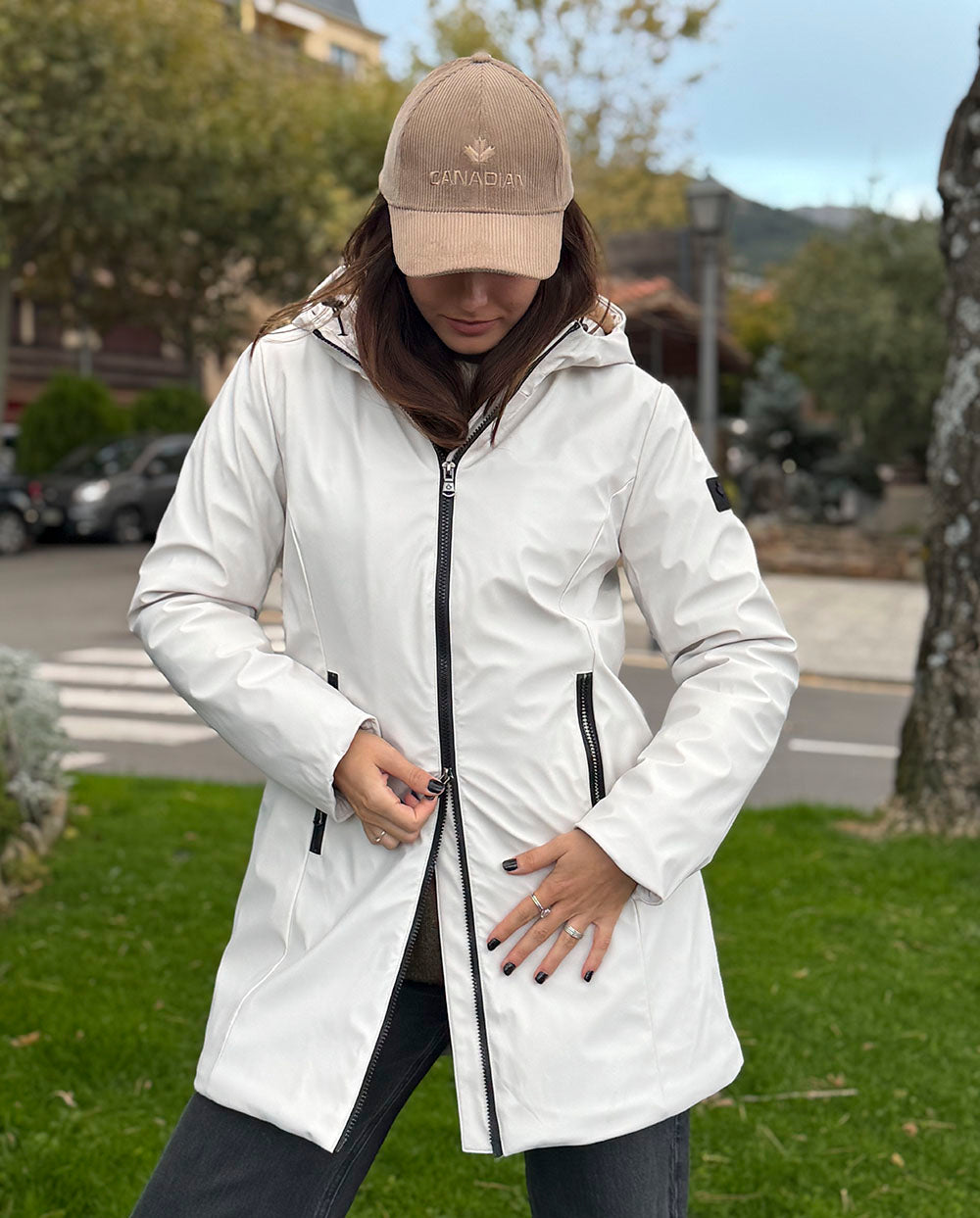 Chaqueta Terrebonne white sand Canadian Classics