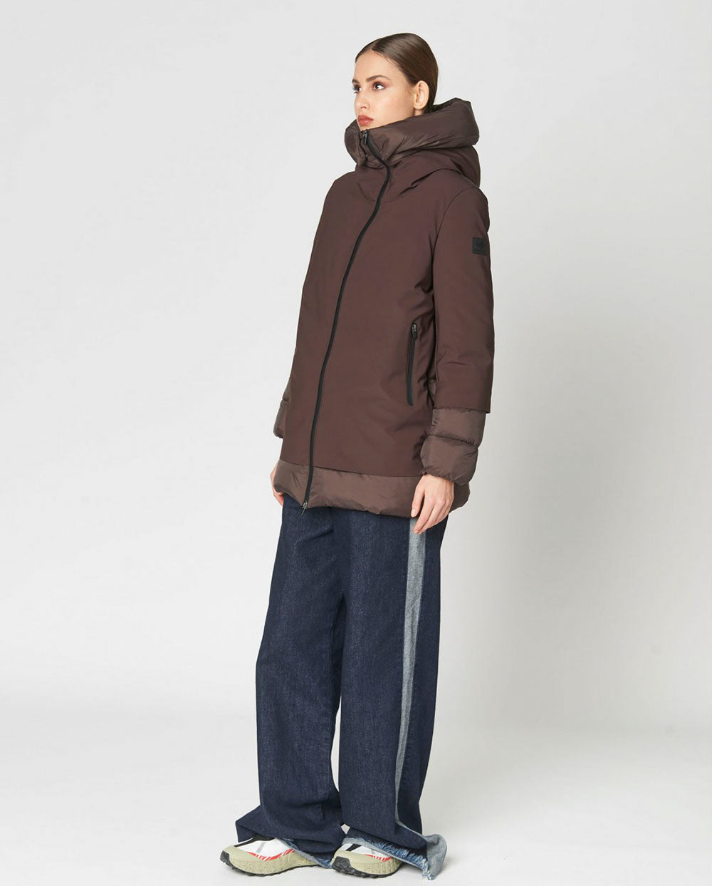 Plumas Becancour mid black coffee Canadian Classics