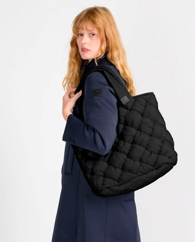 Bolso Tote acolchado entrelazado negro Canadian
