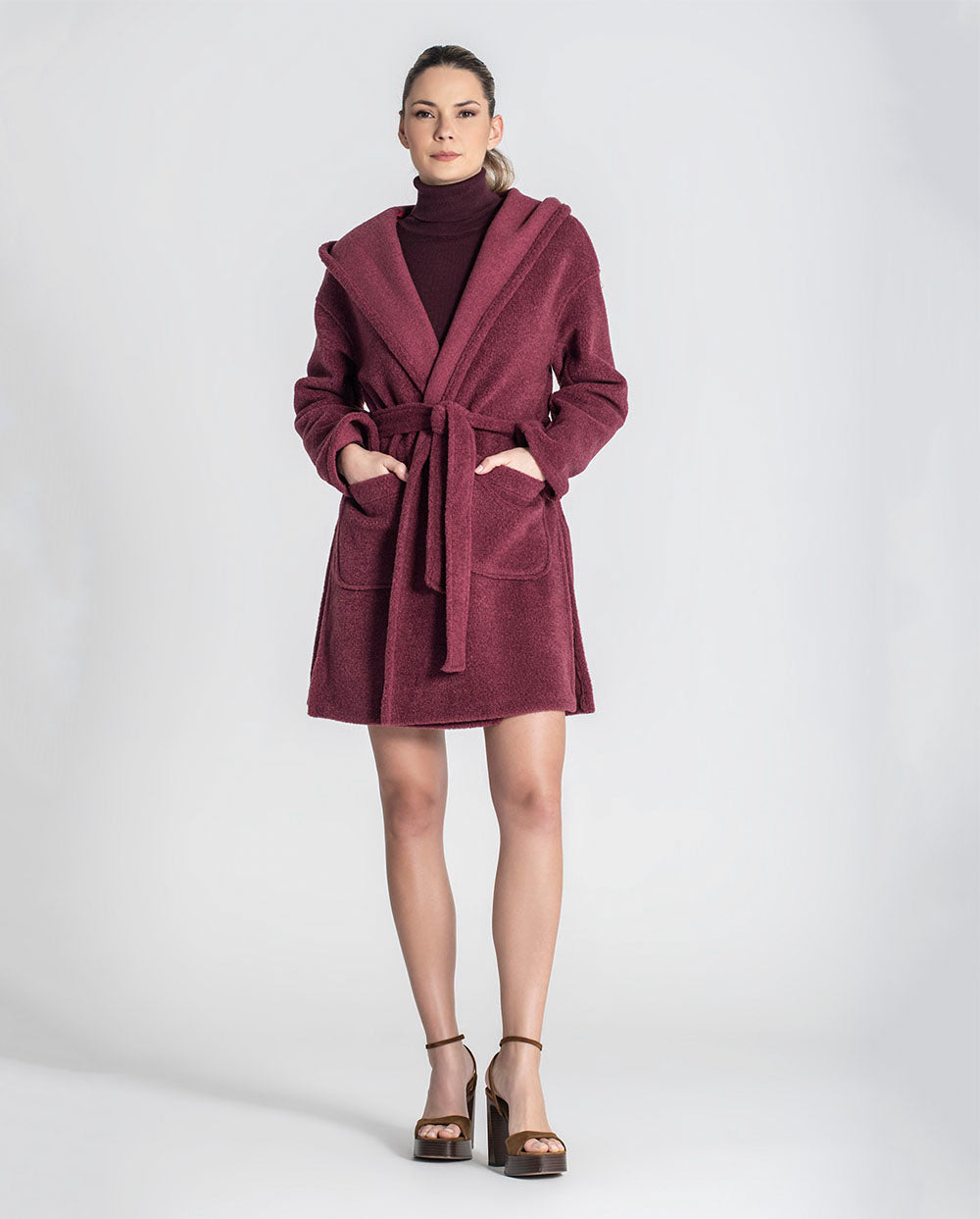 Chaquetón capucha borgoña Rüga