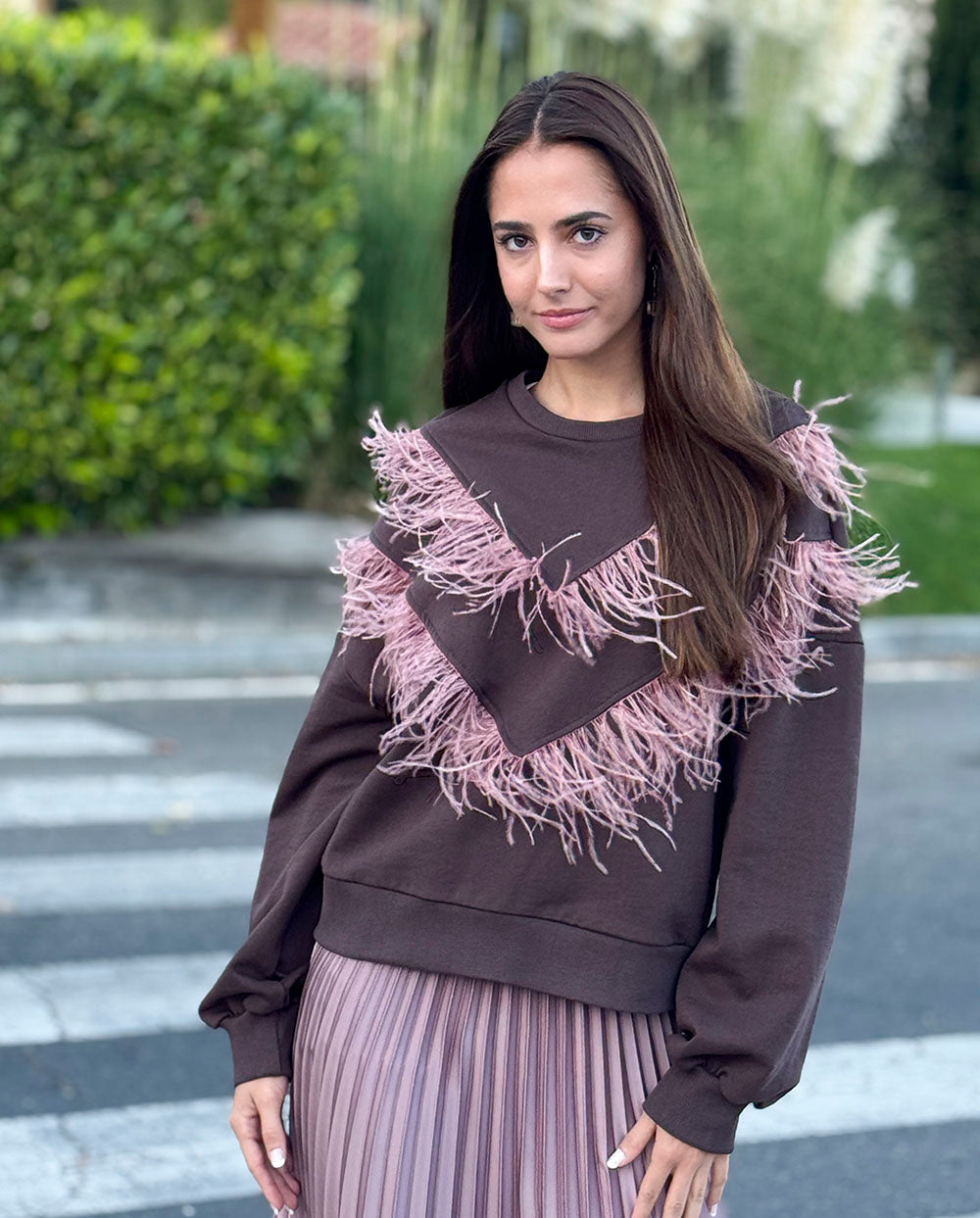 Sudadera marrón chocolate plumas D´elle
