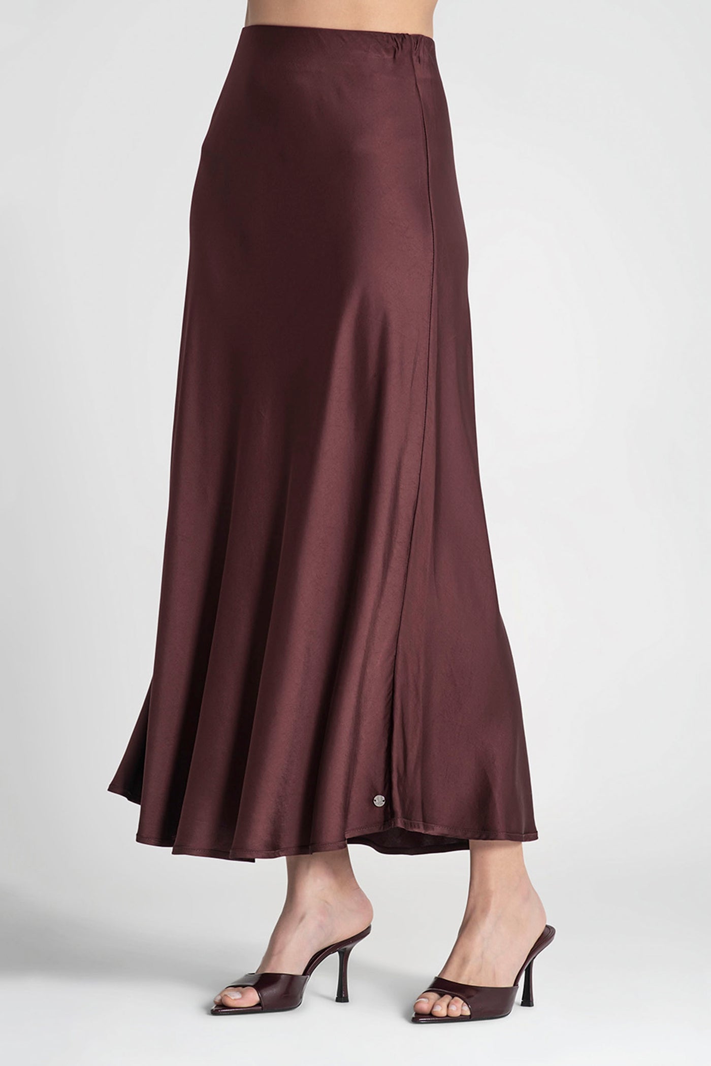 Falda larga satén borgoña Rüga