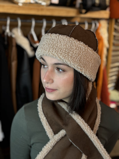 Gorro piel vuelta chocolate borreguito Poesia d´Élite