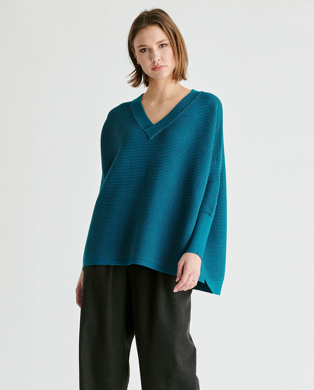 Jersey Canalé cuello pico azul oceano Paisie London
