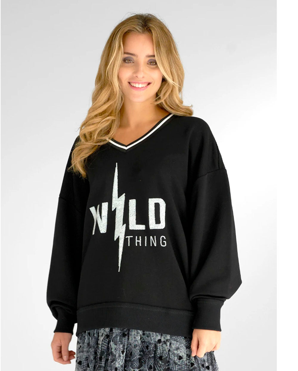 Sudadera Wild negro Miss Goodlife