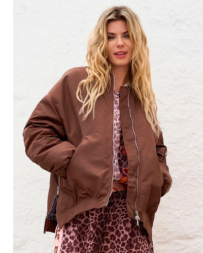 Chaqueta bomber bordado Love Tigers chocolate Miss Goodlife