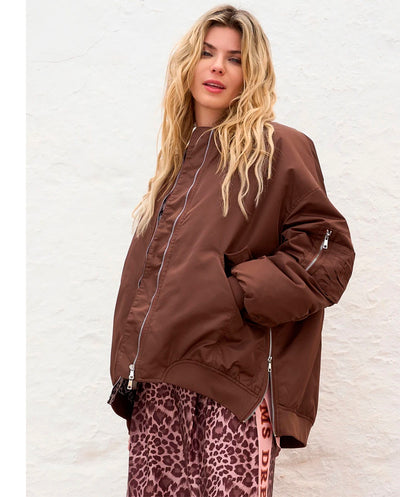 Chaqueta bomber bordado Love Tigers chocolate Miss Goodlife