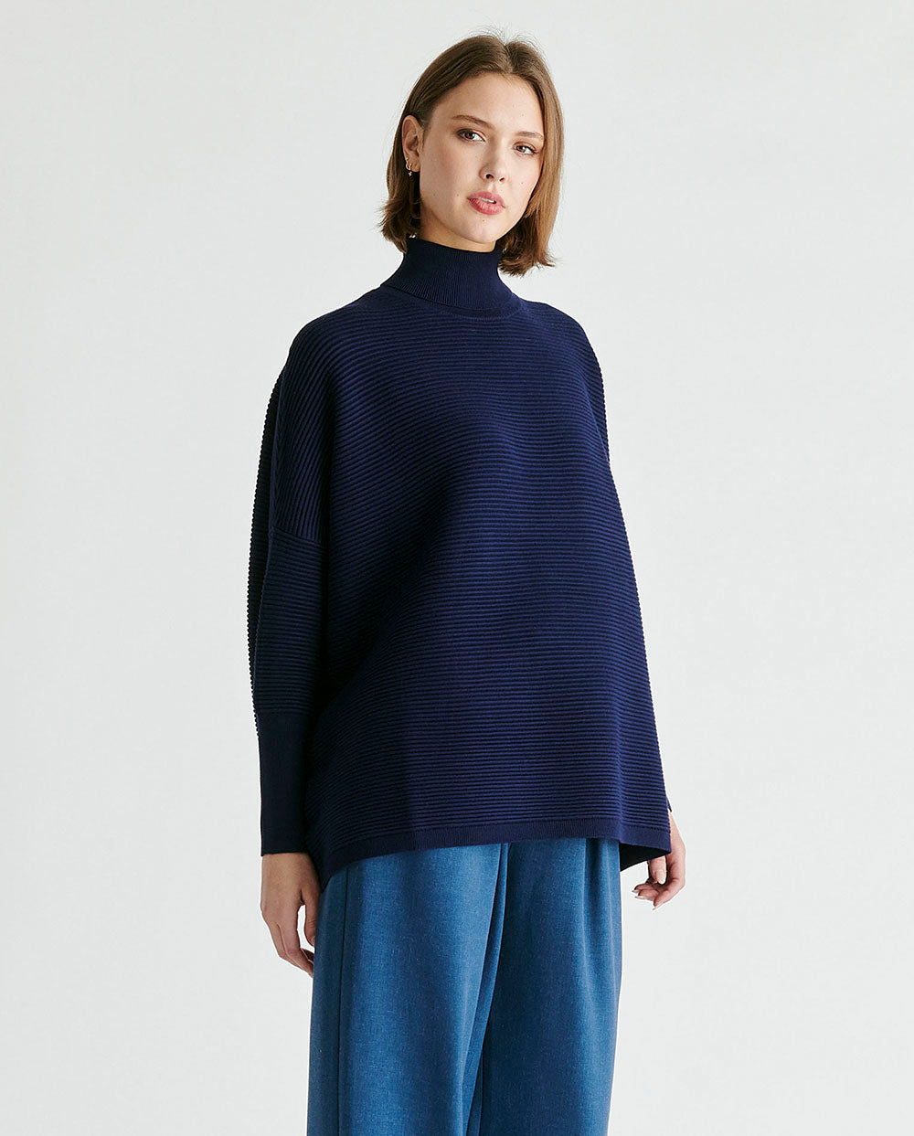 Jersey cuello alto marino Paisie London