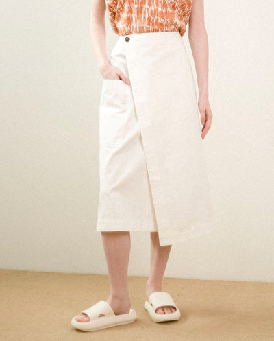 Falda midi blanca PAN Producto Básico