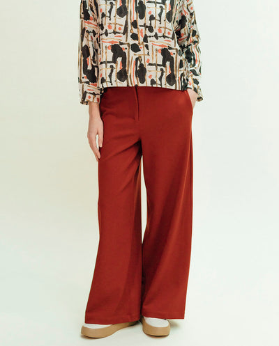 Pantalón burgundy PAN Producto Básico