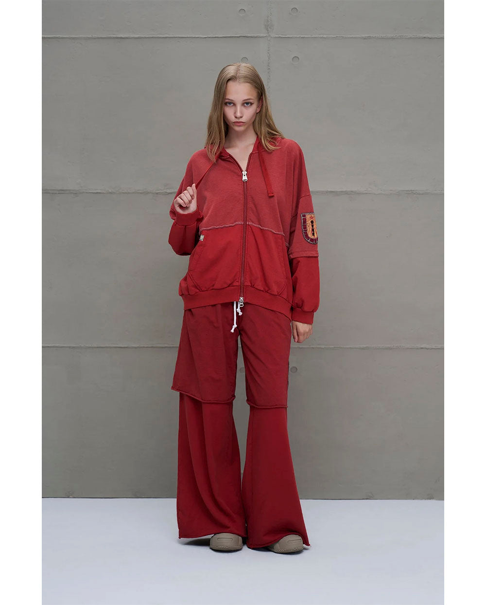 Pantalón felpa oversized rojo 18040