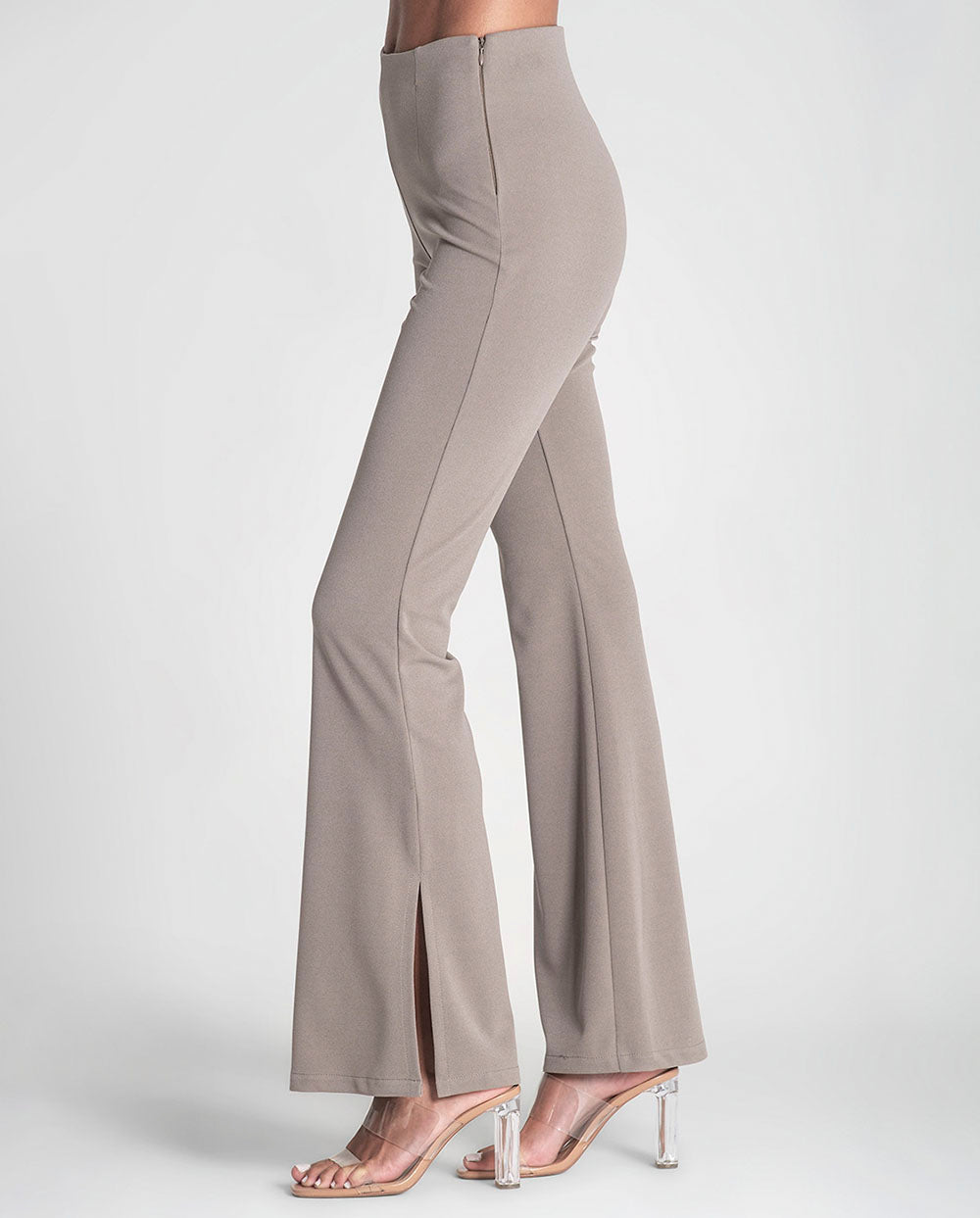 Pantalón flare estrecho topo Rüga