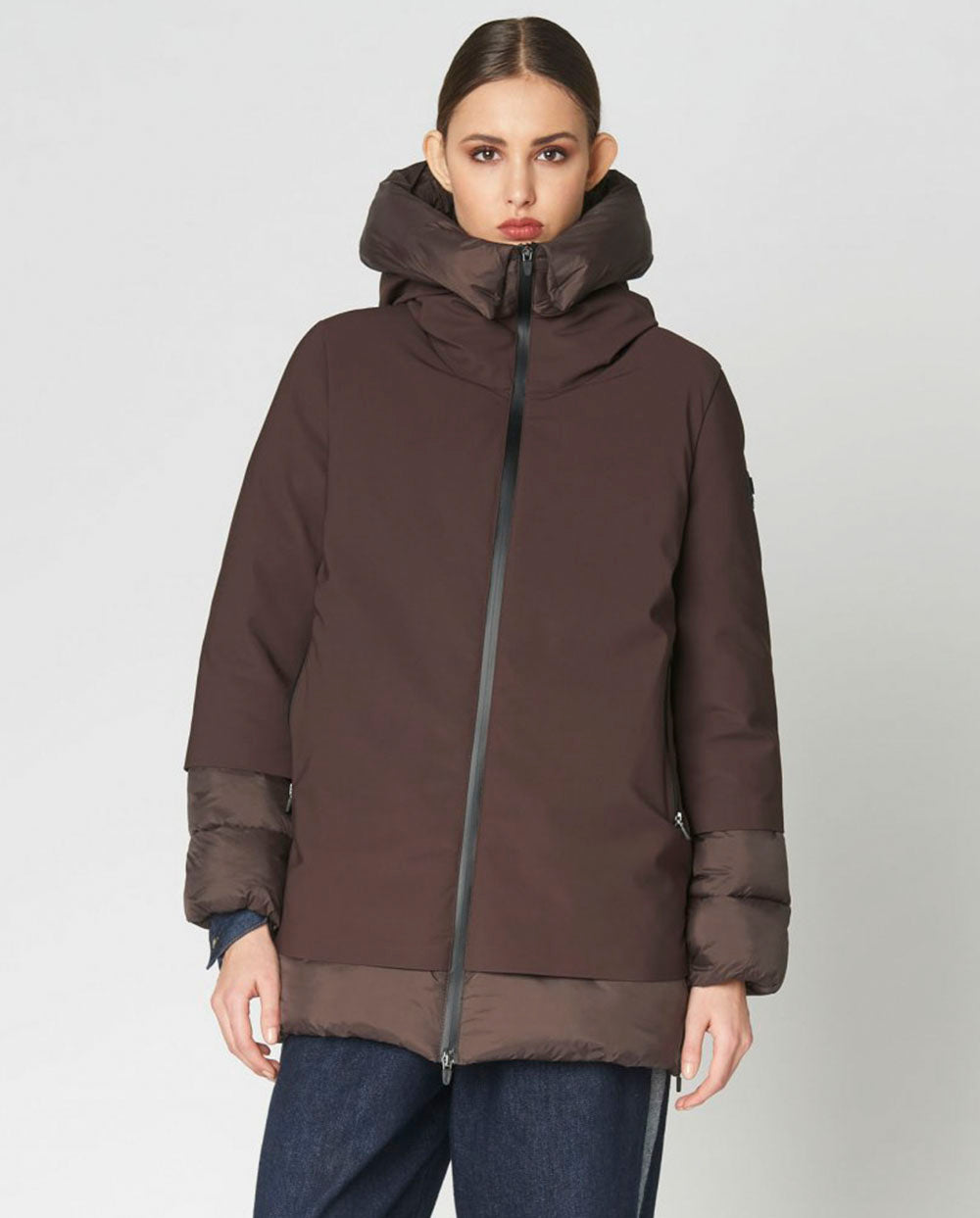 Plumas Becancour mid black coffee Canadian Classics