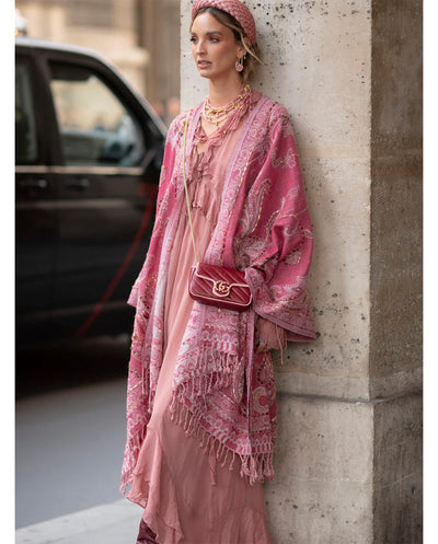 Poncho lana bordado rosa Poc a Poc