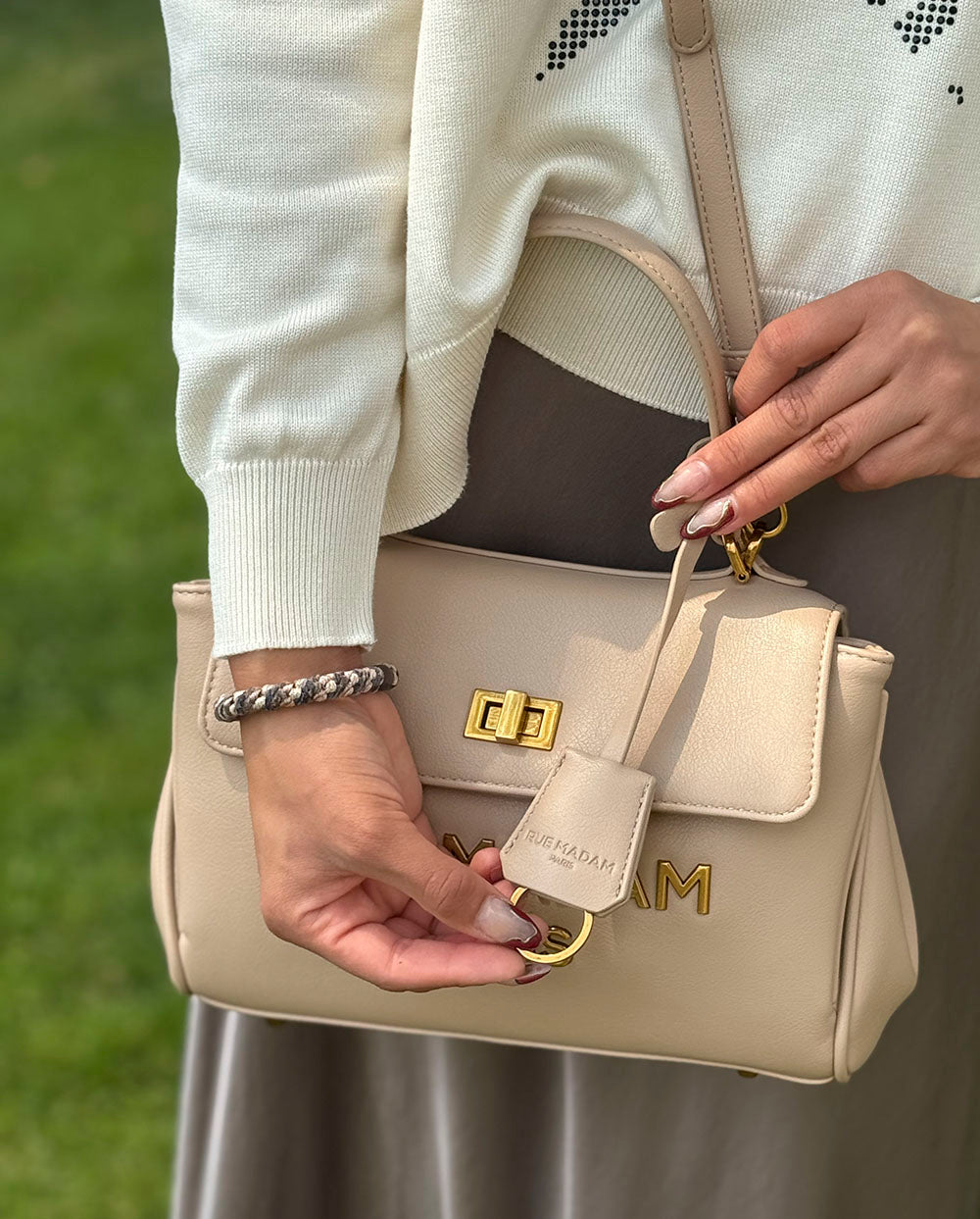 Bolsa Clutch Rue Madam Paris Yosemite Preta