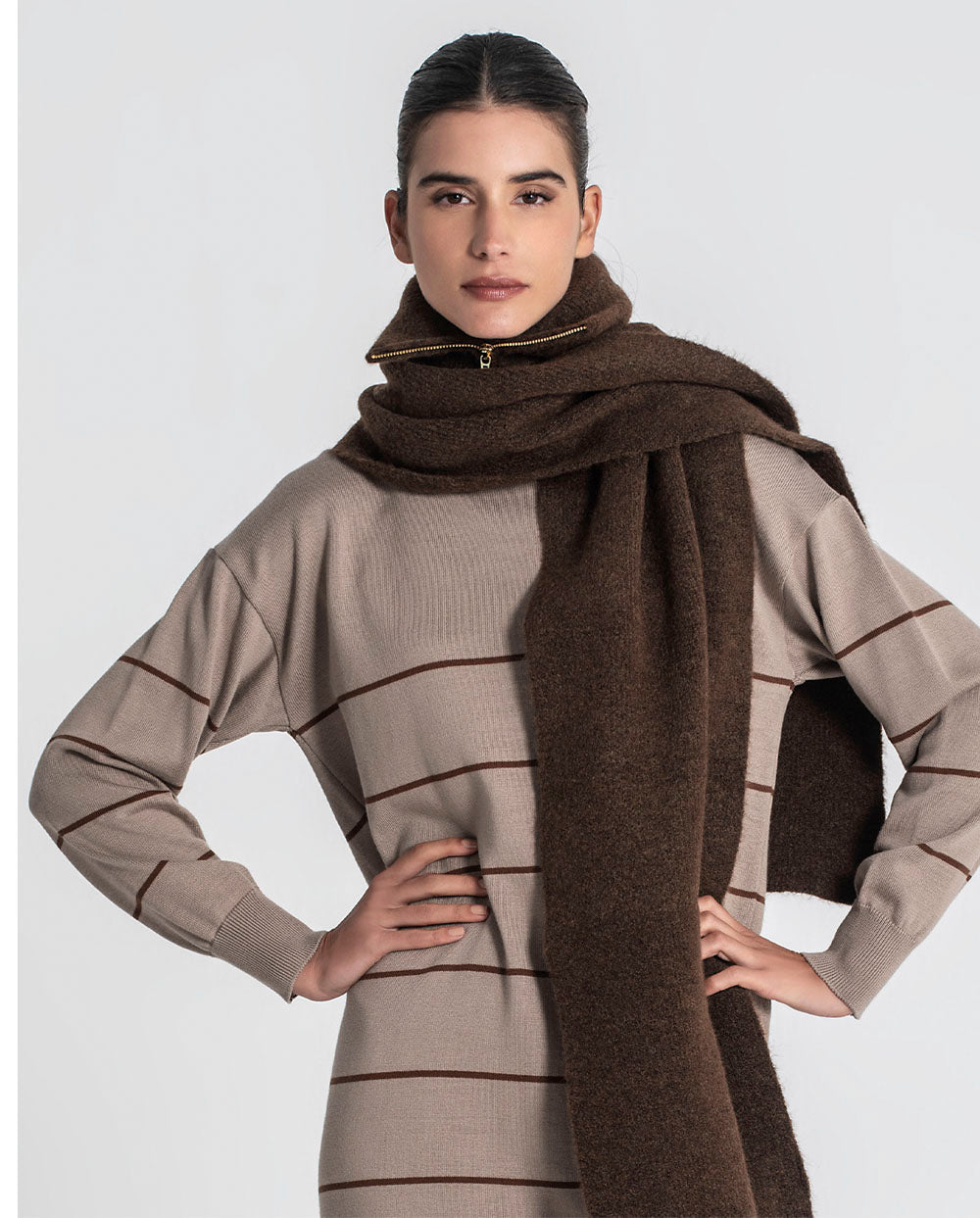 Bufanda cuello con cremallera marrón Rüga