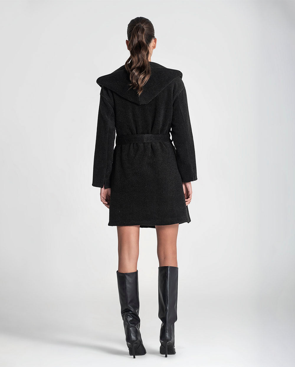 Chaquetón capucha negro Rüga