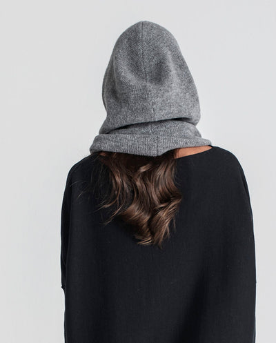 Balaclava gris cordón negro Rüga
