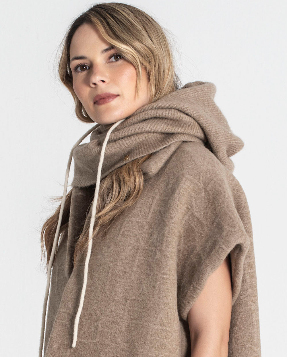 Balaclava topo cordón blanco Rüga