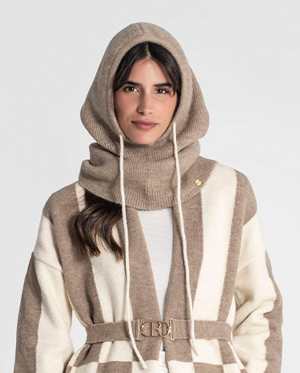 Balaclava topo cordón blanco Rüga