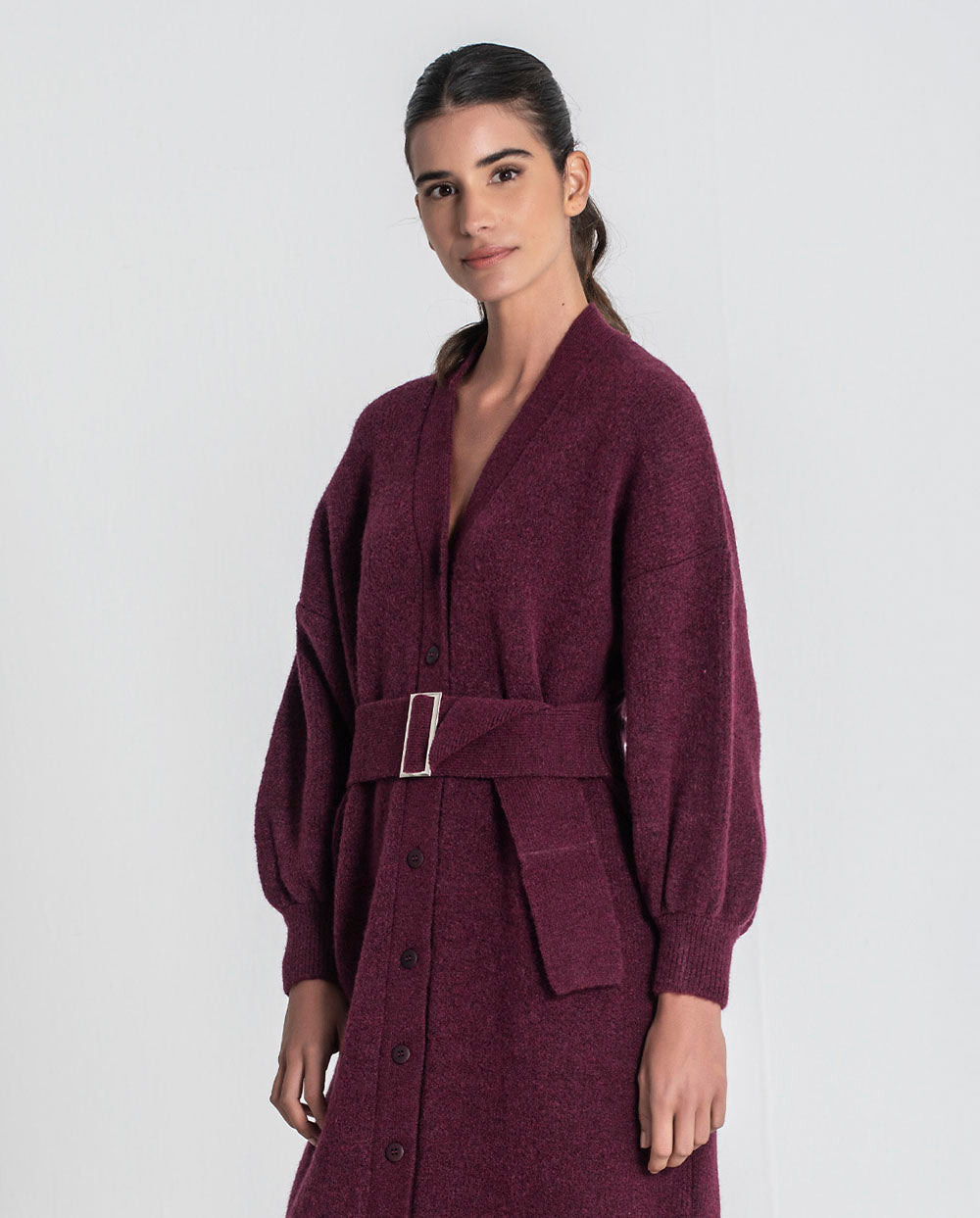 Vestido Cardigan de punto con cinturón borgoña Rüga