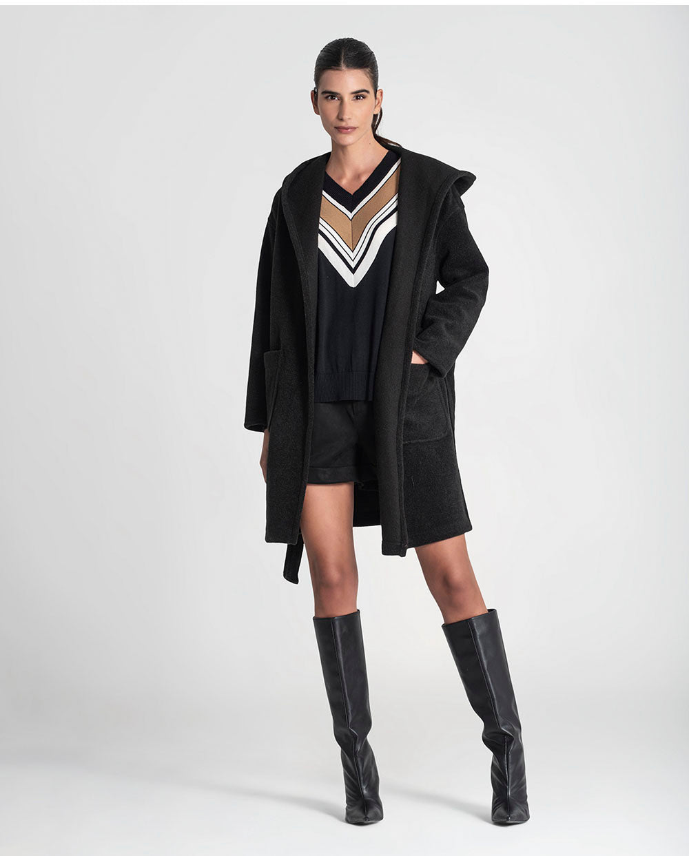 Chaquetón capucha negro Rüga