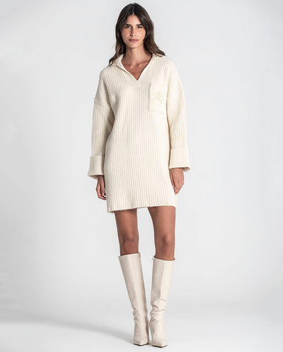 Vestido crudo con bordados en bolsillo Rüga