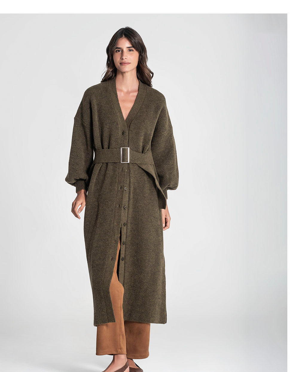 Vestido de punto con cinturón kaki Rüga