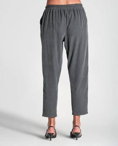 Pantalón gris micro pana Rüga