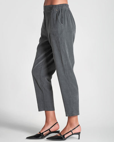 Pantalón gris micro pana Rüga