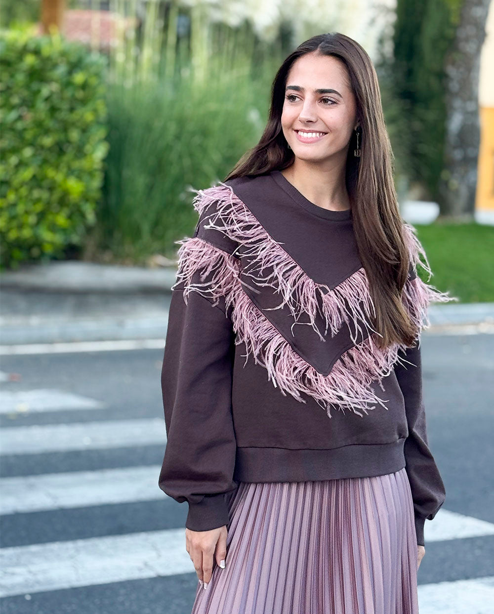 Sudadera marrón chocolate plumas D´elle