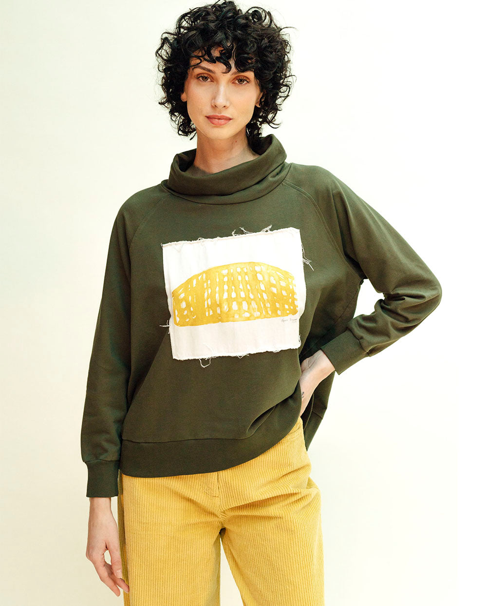 Sudadera verde Pan Producto Básico
