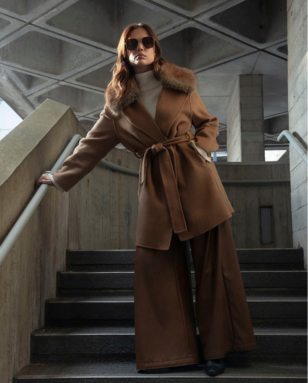Chaquetón de lana cuello pelo caramelo Urban Code